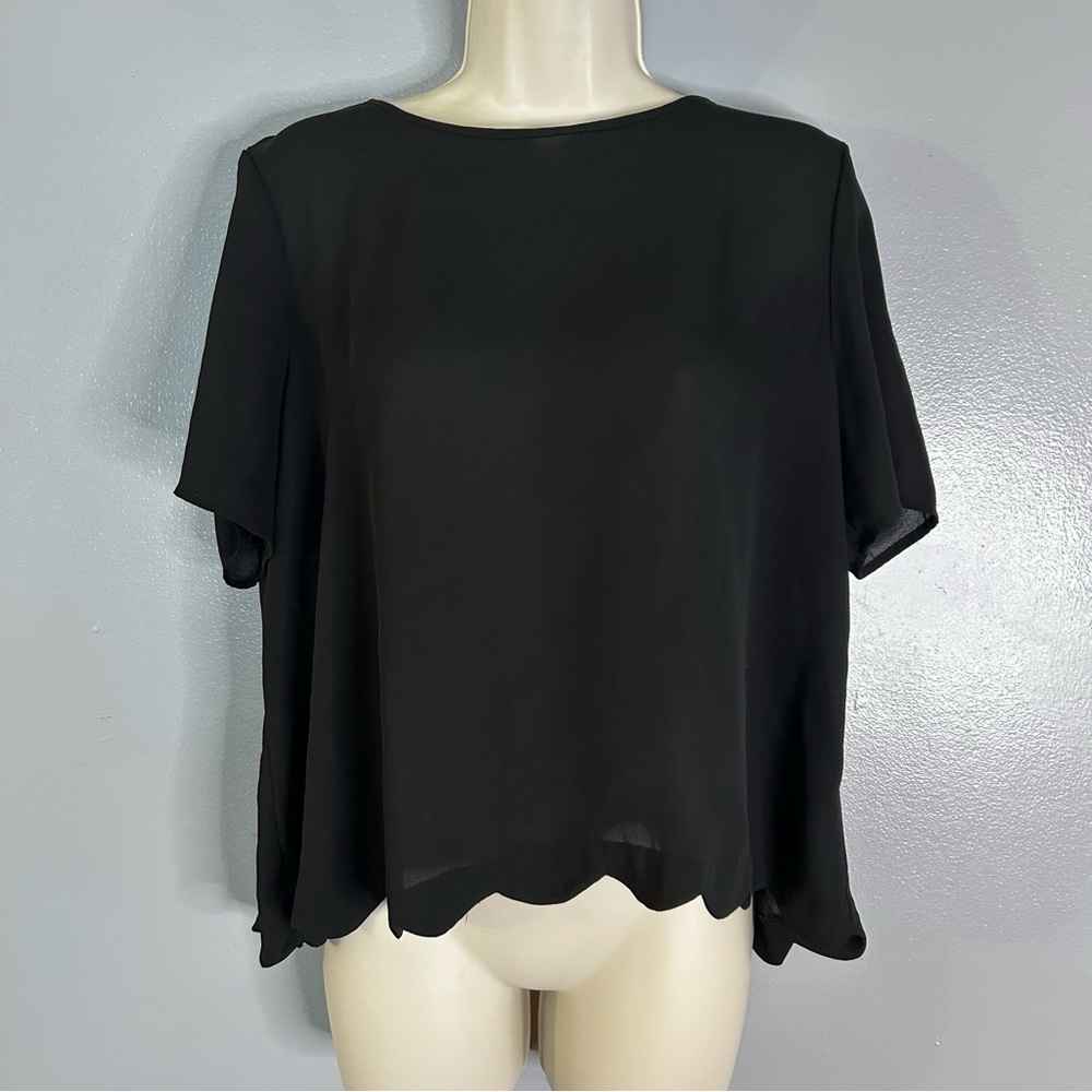 Basic Black Blouse Love Tree Large - Picture 6 of 6